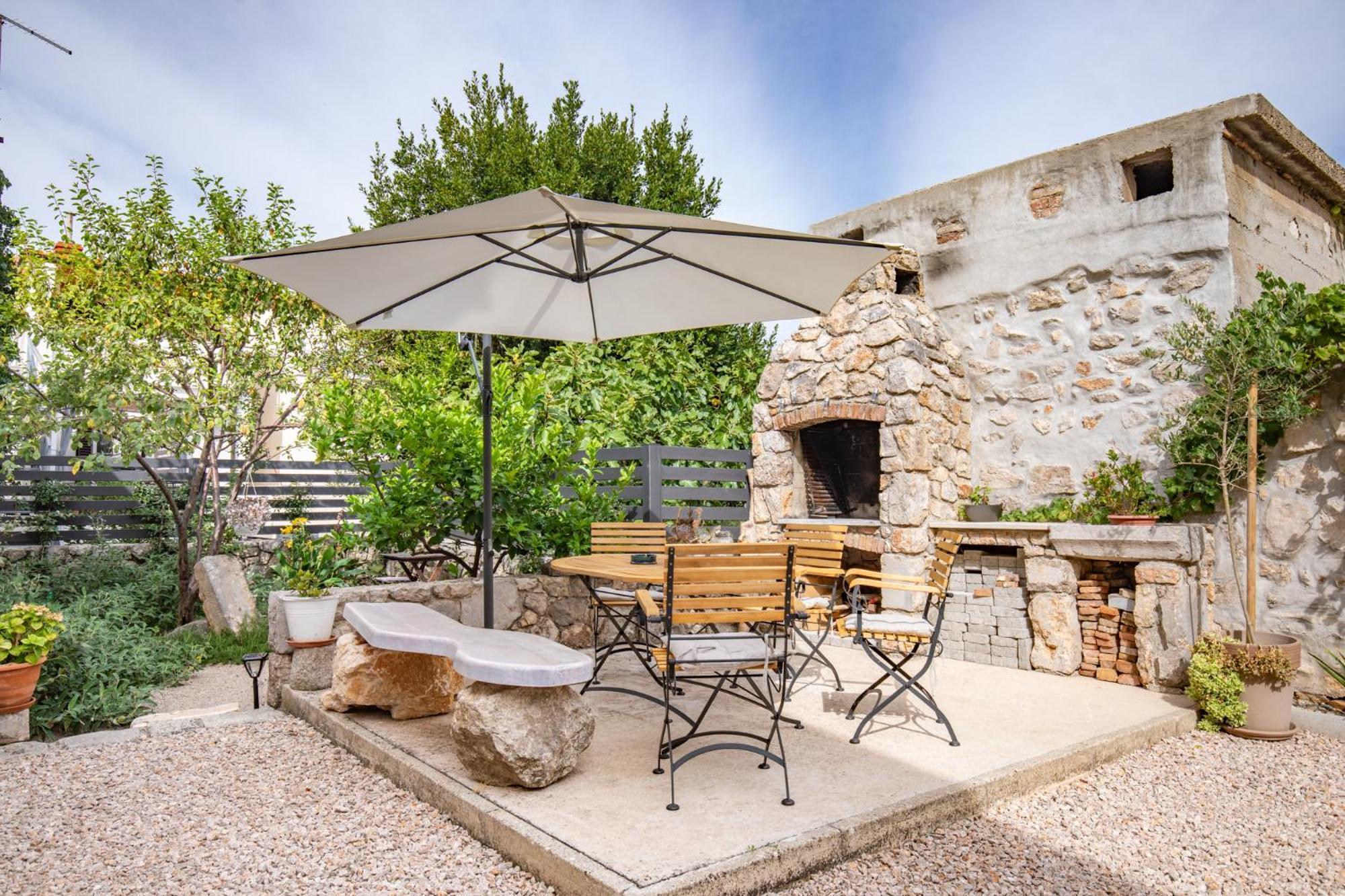 Guest House Otto Punat Exterior foto